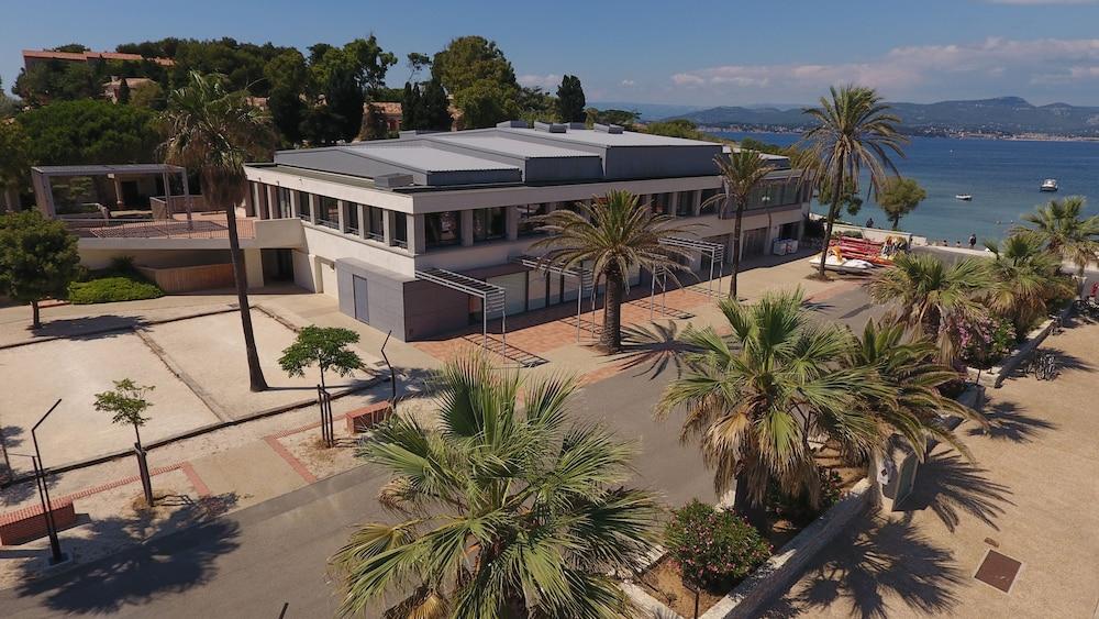 Hotel Helios & Spa - Ile Des Embiez Six-Fours-les-Plages Εξωτερικό φωτογραφία