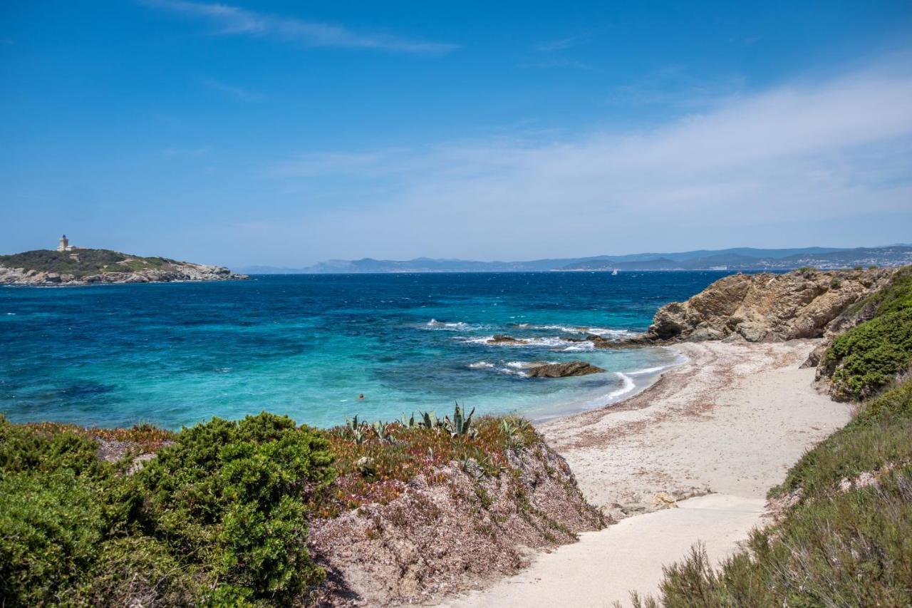 Hotel Helios & Spa - Ile Des Embiez Six-Fours-les-Plages Εξωτερικό φωτογραφία