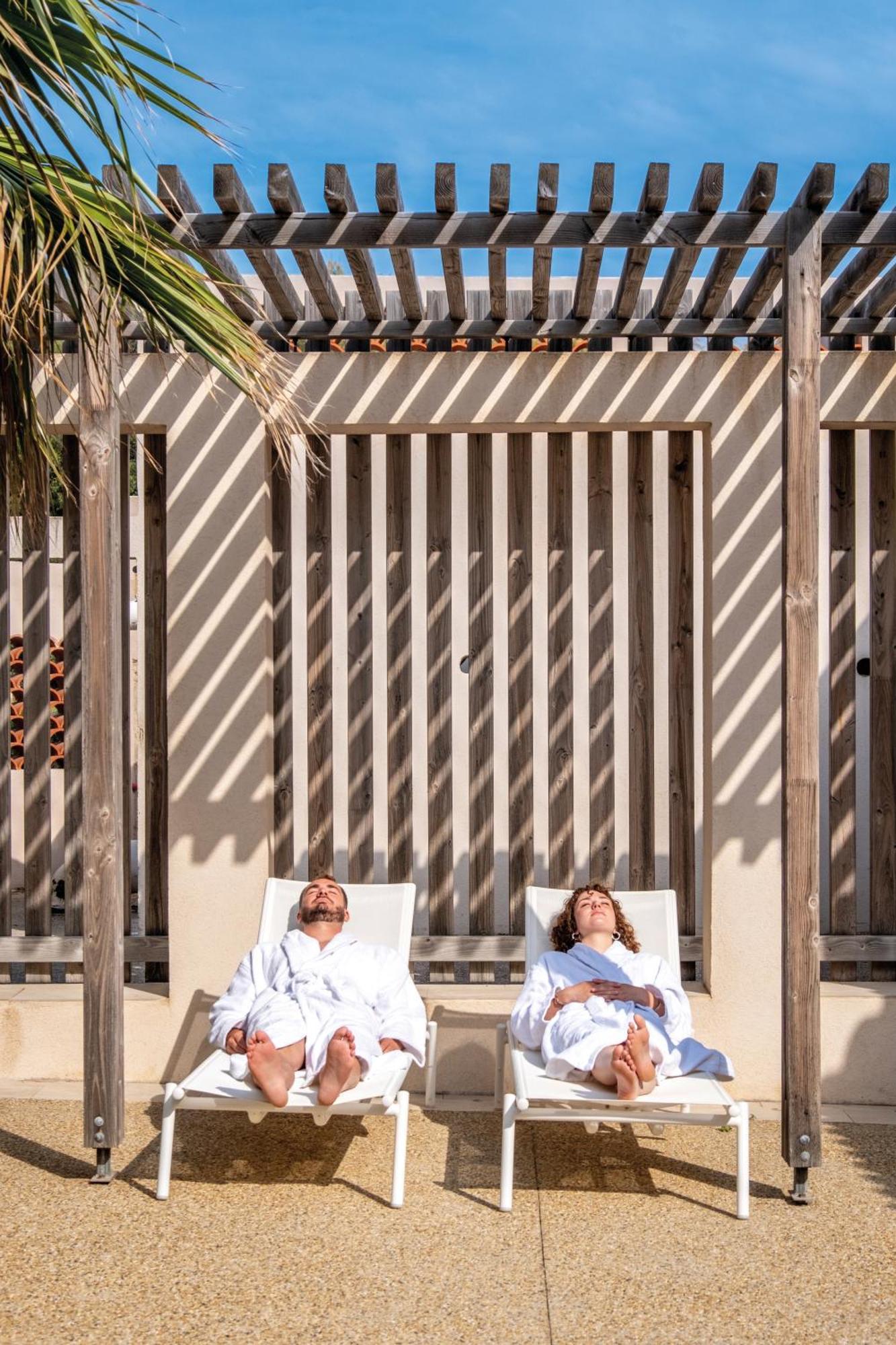 Hotel Helios & Spa - Ile Des Embiez Six-Fours-les-Plages Εξωτερικό φωτογραφία