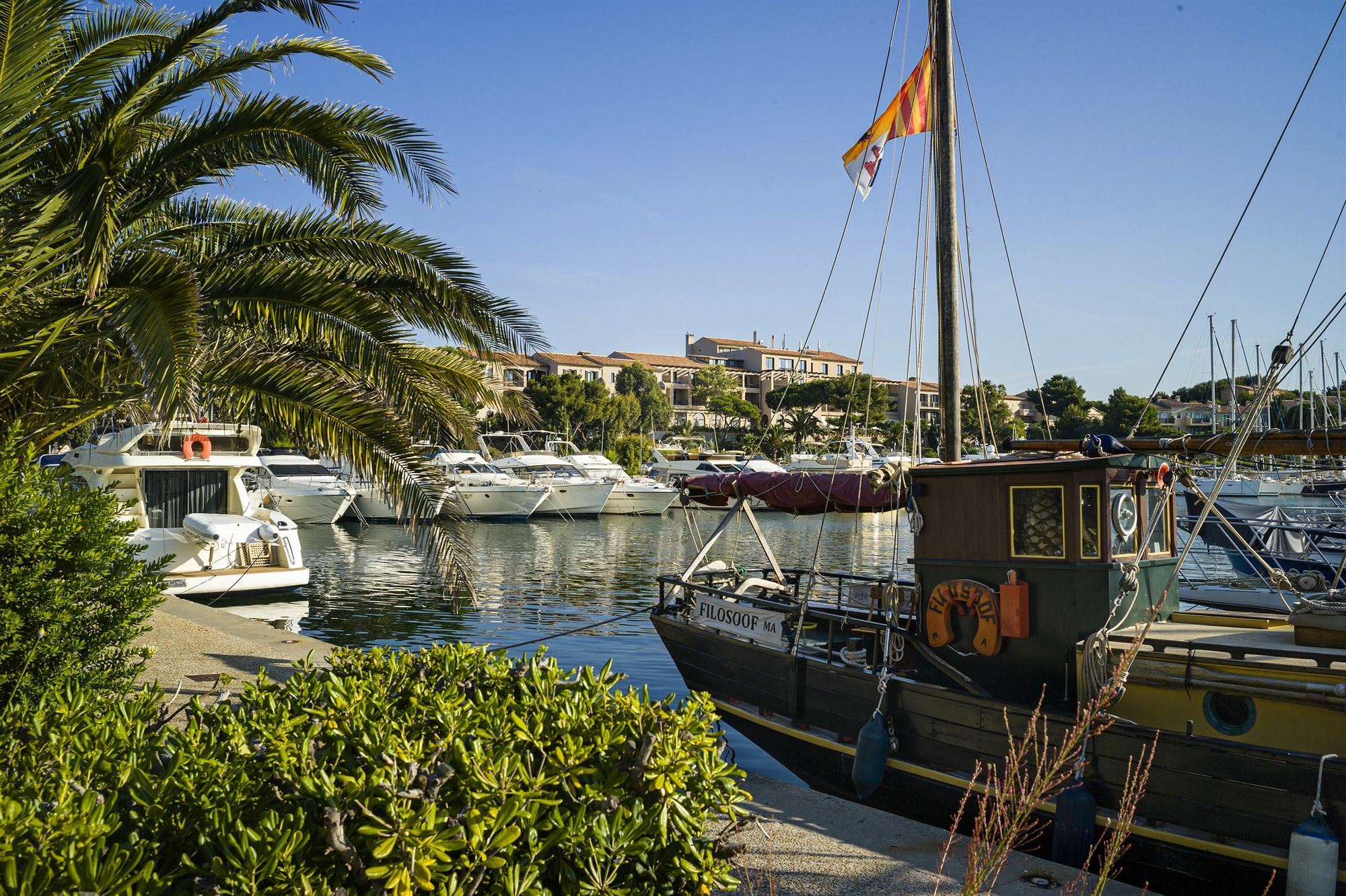 Hotel Helios & Spa - Ile Des Embiez Six-Fours-les-Plages Εξωτερικό φωτογραφία